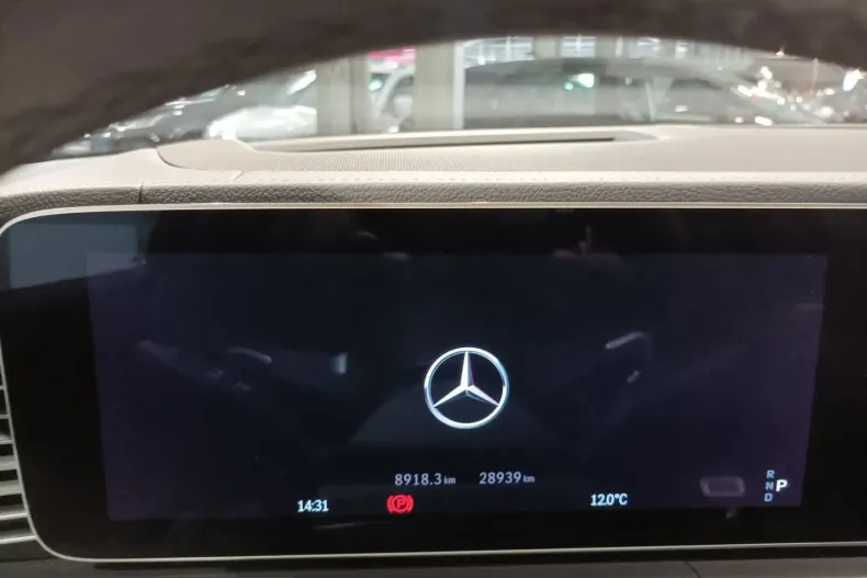 Mercedes-Benz GLE 53 AMG (Clasa GLE) din 2024 cu 28.882 km - oferta MER199277 - foto 6