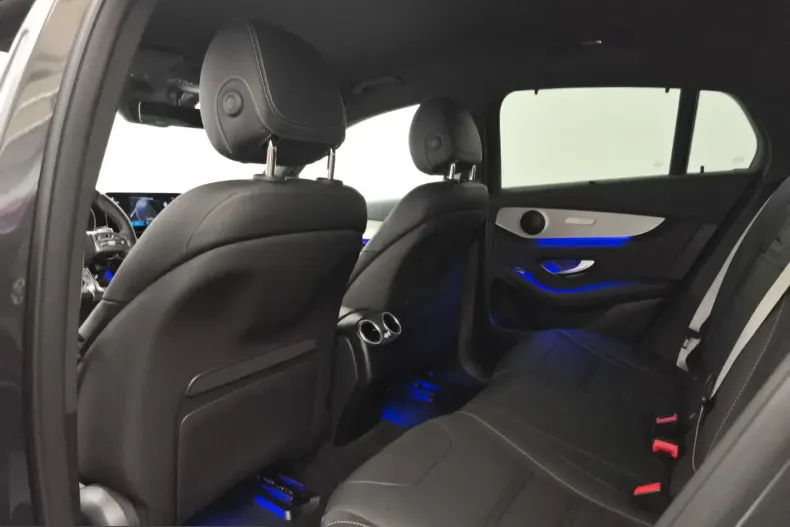 Mercedes-Benz GLC 63 AMG (Clasa GLC) din 2022 cu 28.176 km - oferta MER199278 - foto 18