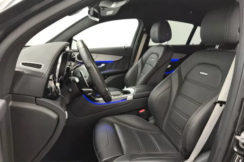 Mercedes-Benz GLC 63 AMG (Clasa GLC) din 2022 cu 28.176 km - oferta MER199278 - foto 19