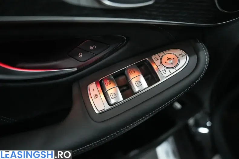 Mercedes-Benz GLC 63 AMG (Clasa GLC) din 2022 cu 51.779 km - oferta MER199279 - foto 24