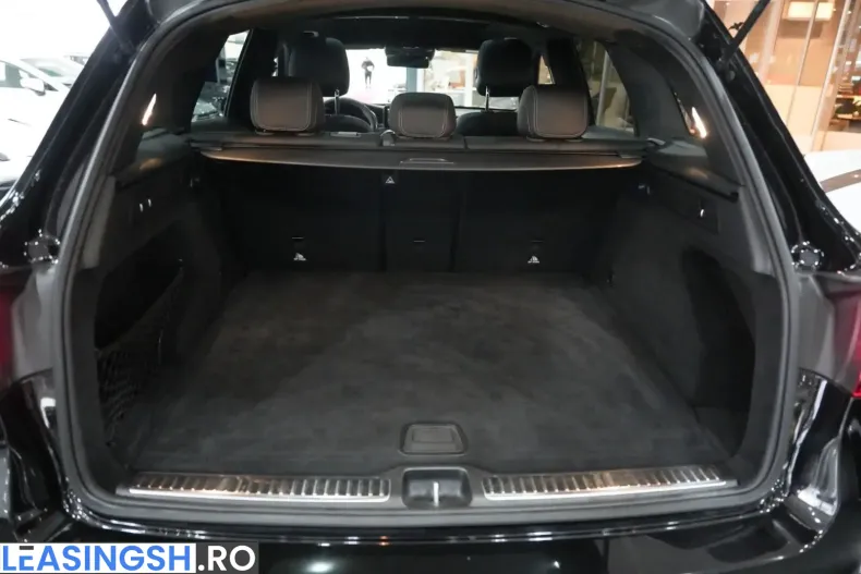 Mercedes-Benz GLC 63 AMG (Clasa GLC) din 2022 cu 51.779 km - oferta MER199279 - foto 26