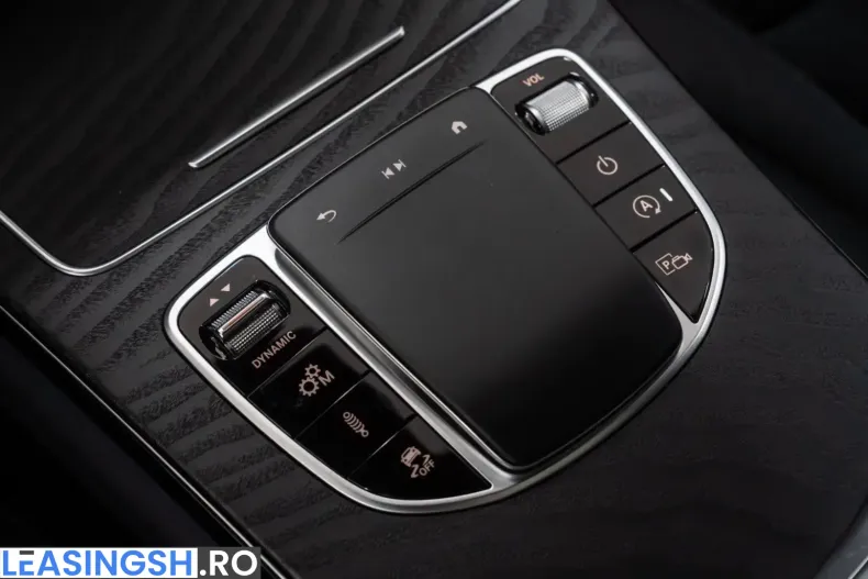 Mercedes-Benz GLC 63 AMG (Clasa GLC) din 2023 cu 18.184 km - oferta MER199281 - foto 24