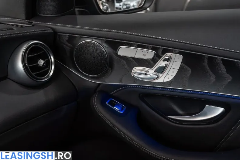 Mercedes-Benz GLC 63 AMG (Clasa GLC) din 2023 cu 18.184 km - oferta MER199281 - foto 25