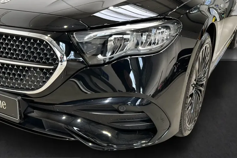 Mercedes-Benz E 300 (Clasa E) din 2025 cu 20.000 km - oferta MER199282 - foto 2