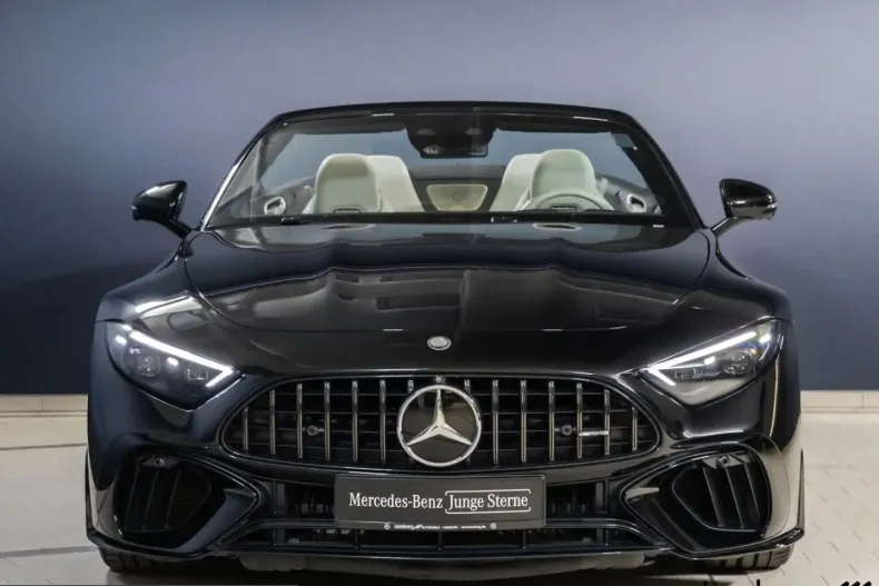 Mercedes-Benz SL 63 AMG (Clasa SL) din 2022 cu 7.206 km - oferta MER199285 - foto 1