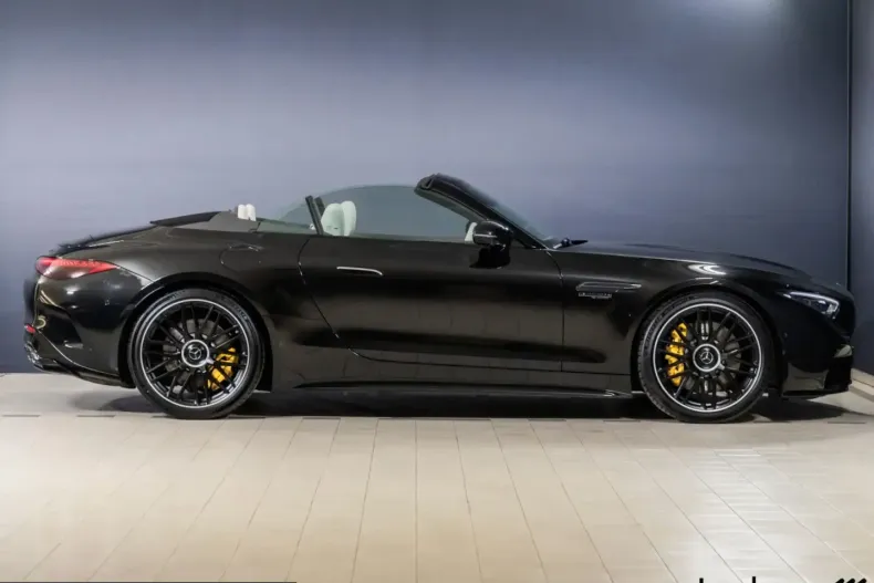 Mercedes-Benz SL 63 AMG (Clasa SL) din 2022 cu 7.206 km - oferta MER199285 - foto 5