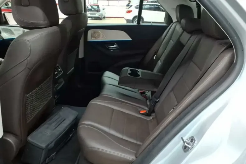 Mercedes-Benz GLE 350 (Clasa GLE) din 2023 cu 51.039 km - oferta MER199289 - foto 7