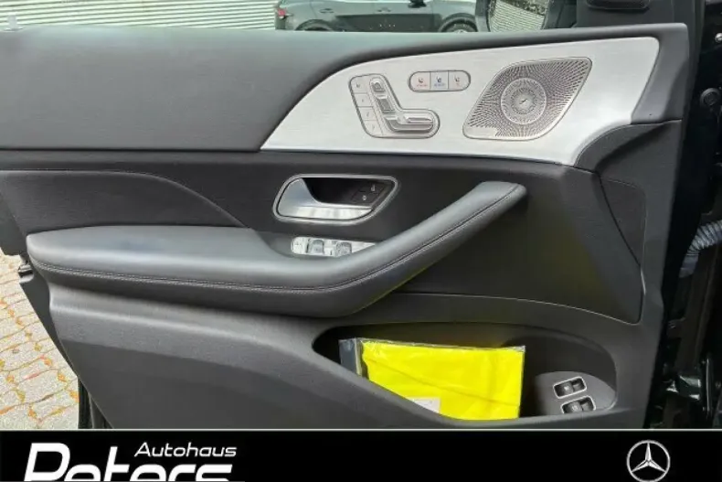 Mercedes-Benz GLE 400 (Clasa GLE) din 2024 cu 16.400 km - oferta MER199292 - foto 4