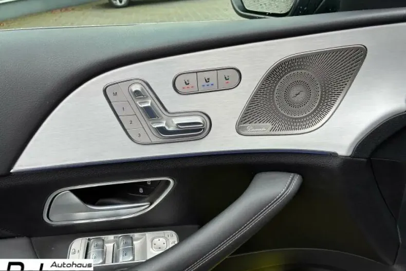 Mercedes-Benz GLE 400 (Clasa GLE) din 2024 cu 16.400 km - oferta MER199292 - foto 5