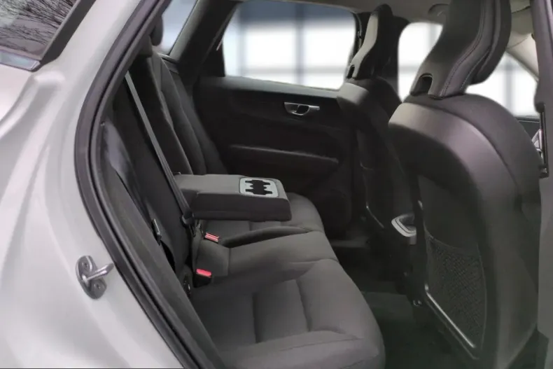 Volvo XC60 din 2021 cu 55.300 km - oferta VOL199293 - foto 16