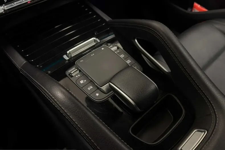 Mercedes-Benz GLE 350 (Clasa GLE) din 2022 cu 59.886 km - oferta MER199296 - foto 17