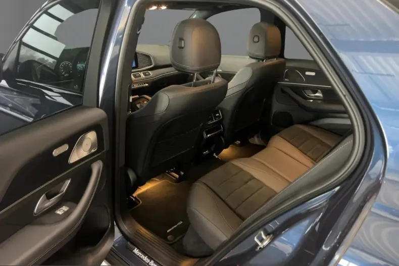 Mercedes-Benz GLE 300 (Clasa GLE) din 2025 cu 10.000 km - oferta MER199297 - foto 8