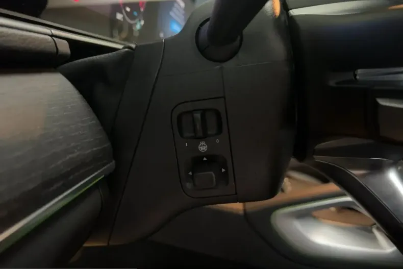 Mercedes-Benz GLE 300 (Clasa GLE) din 2025 cu 10.000 km - oferta MER199297 - foto 14