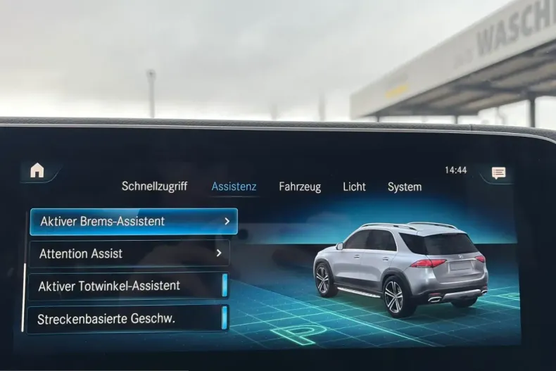 Mercedes-Benz GLE 350 (Clasa GLE) din 2022 cu 49.998 km - oferta MER199298 - foto 20