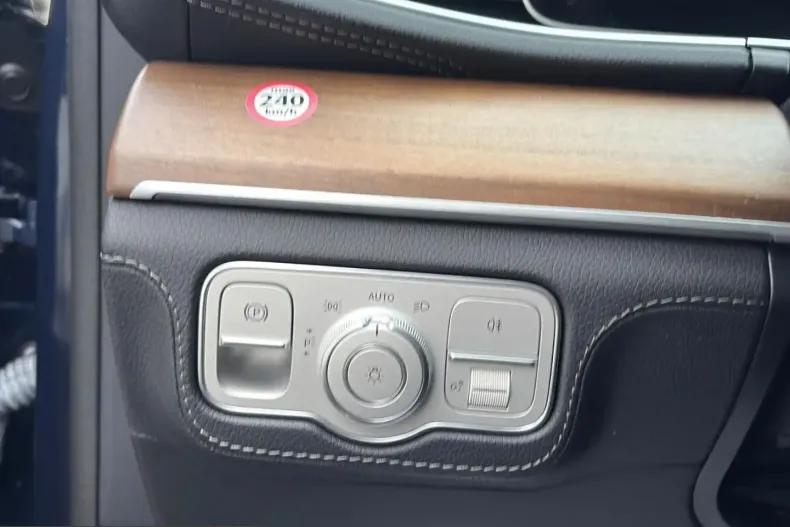 Mercedes-Benz GLE 350 (Clasa GLE) din 2022 cu 49.998 km - oferta MER199298 - foto 26