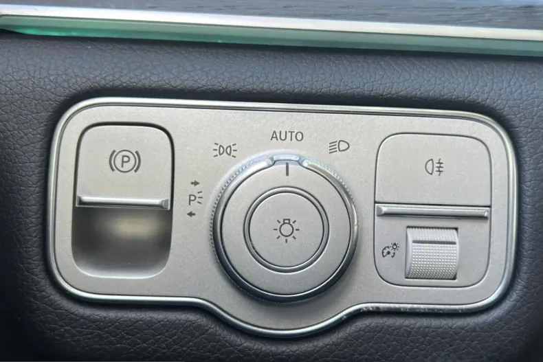 Mercedes-Benz GLE 350 (Clasa GLE) din 2022 cu 59.986 km - oferta MER199300 - foto 27