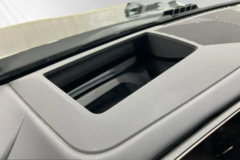 BMW 530 (Seria 5) din 2024 cu 32.100 km - oferta BMW199303 - foto 19