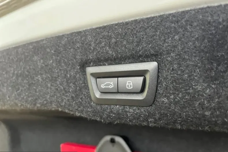 BMW 520 (Seria 5) din 2025 cu 15.642 km - oferta BMW199307 - foto 7