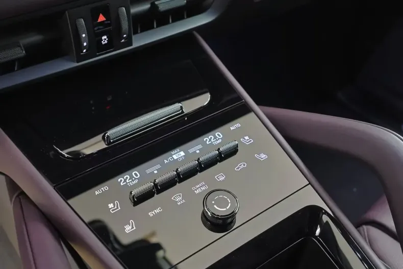 Porsche Cayenne din 2026 cu 30 km - oferta POR199308 - foto 10