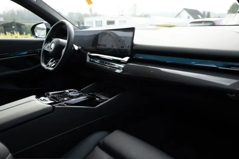 BMW 520 (Seria 5) din 2025 cu 23.618 km - oferta BMW199309 - foto 9