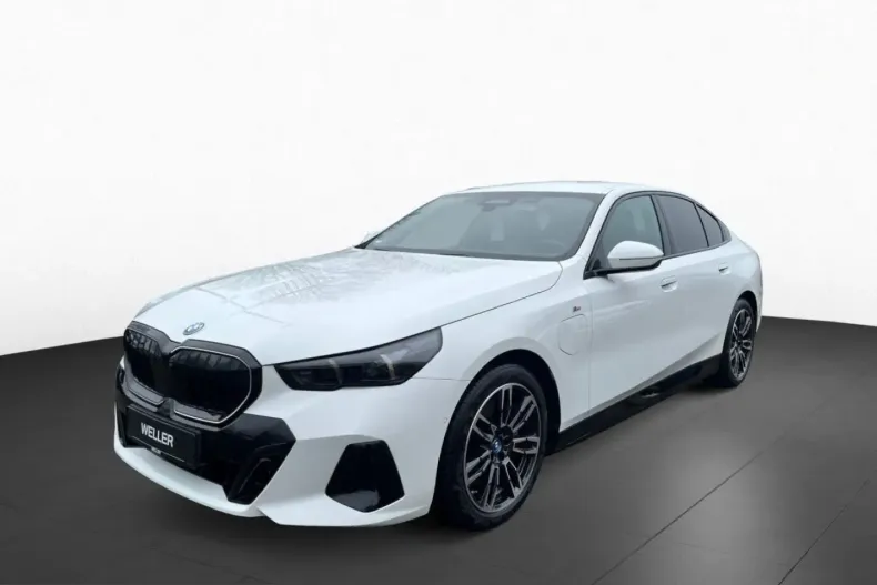 BMW 550 (Seria 5) din 2024 cu 34.921 km - oferta BMW199313 - foto 2