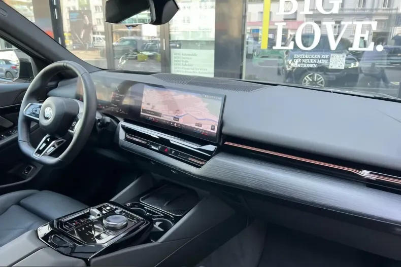 BMW 540 (Seria 5) din 2024 cu 24.956 km - oferta BMW199315 - foto 5