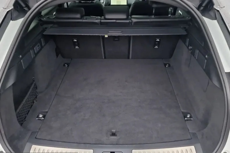 Land Rover Range Rover Velar din 2024 cu 49.996 km - oferta LAN199316 - foto 19