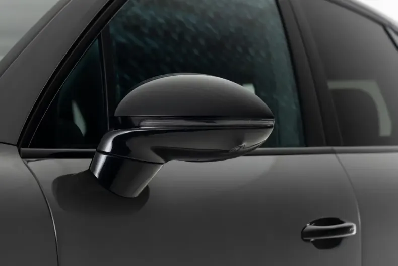 Porsche Cayenne din 2025 cu 43 km - oferta POR199321 - foto 9