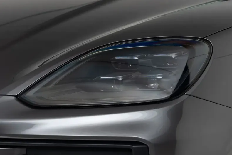 Porsche Cayenne din 2025 cu 43 km - oferta POR199321 - foto 11