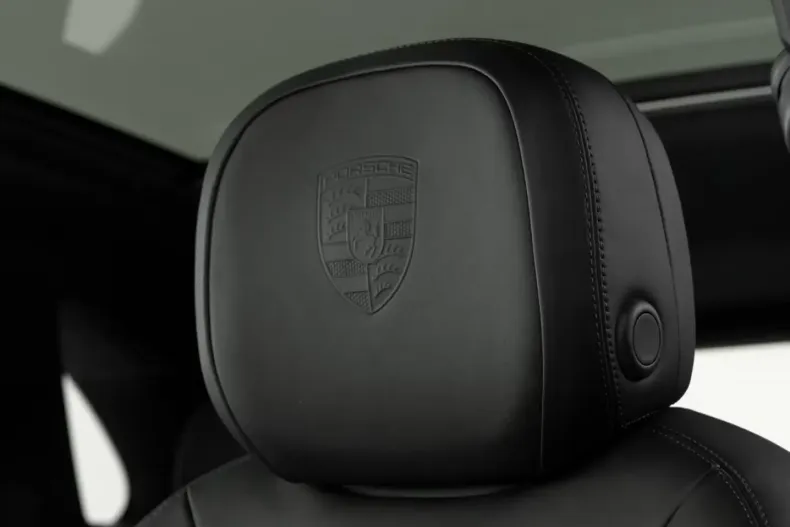 Porsche Cayenne din 2025 cu 43 km - oferta POR199321 - foto 23