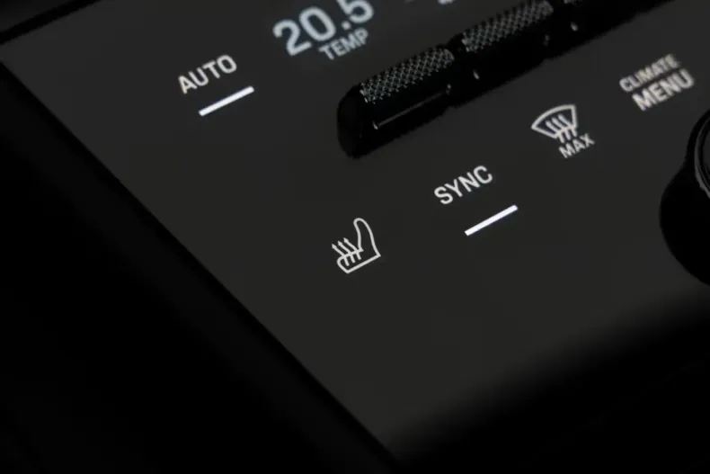 Porsche Cayenne din 2025 cu 43 km - oferta POR199321 - foto 36