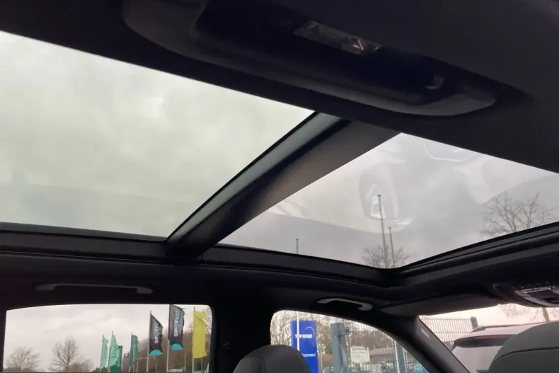 Mercedes-Benz GLE 63 AMG (Clasa GLE) din 2023 cu 35.970 km - oferta MER199323 - foto 14