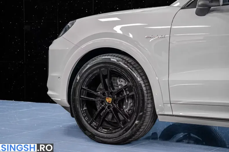 Porsche Cayenne din 2026 cu 0 km - oferta POR199324 - foto 8