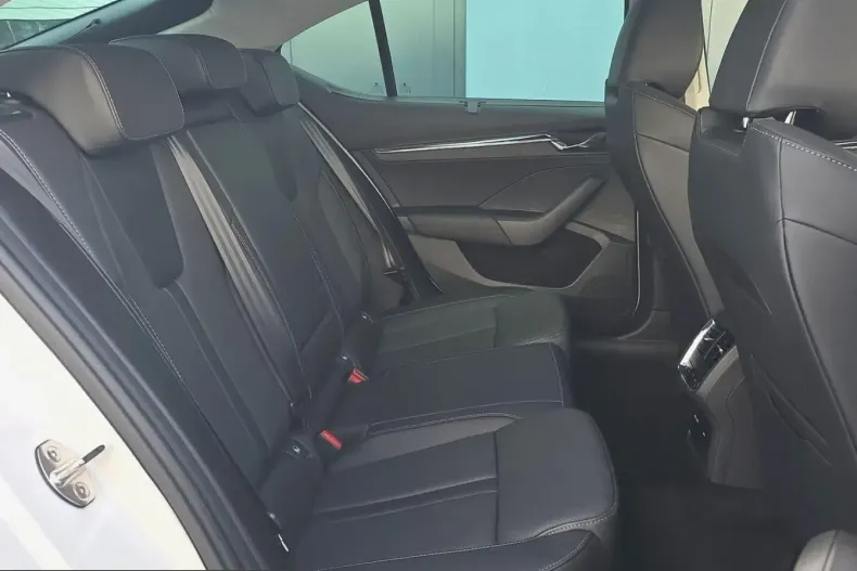 Skoda Octavia din 2023 cu 40.000 km - oferta SKO199329 - foto 11