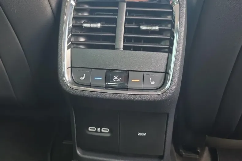 Skoda Octavia din 2023 cu 40.000 km - oferta SKO199329 - foto 12