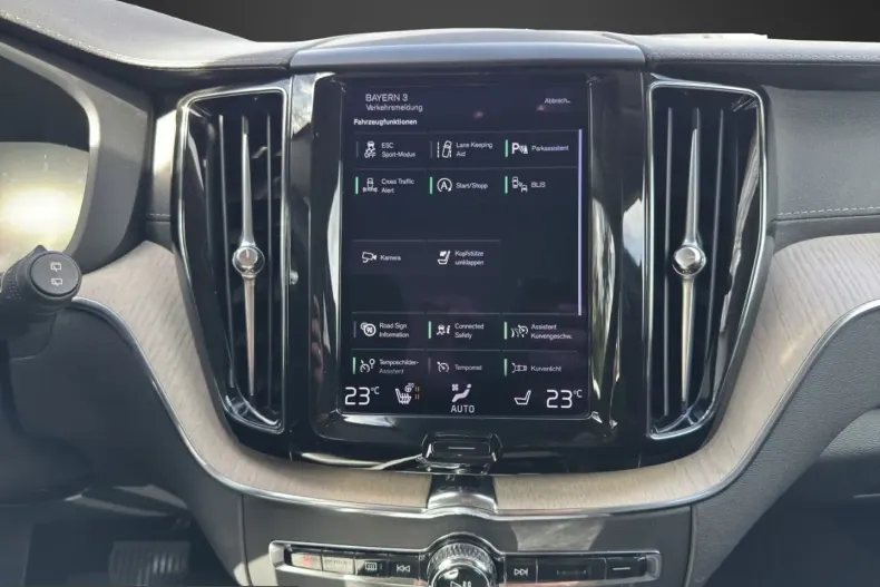 Volvo XC60 din 2021 cu 76.400 km - oferta VOL199330 - foto 13