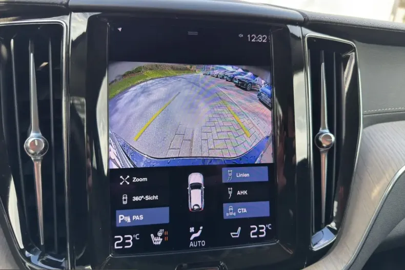 Volvo XC60 din 2021 cu 76.400 km - oferta VOL199330 - foto 19