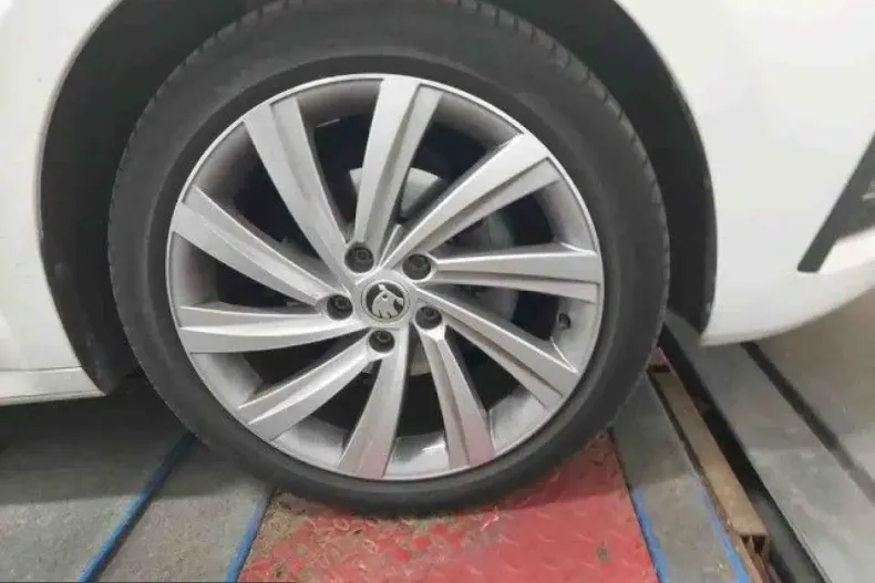 Skoda Octavia din 2023 cu 42.900 km - oferta SKO199332 - foto 10