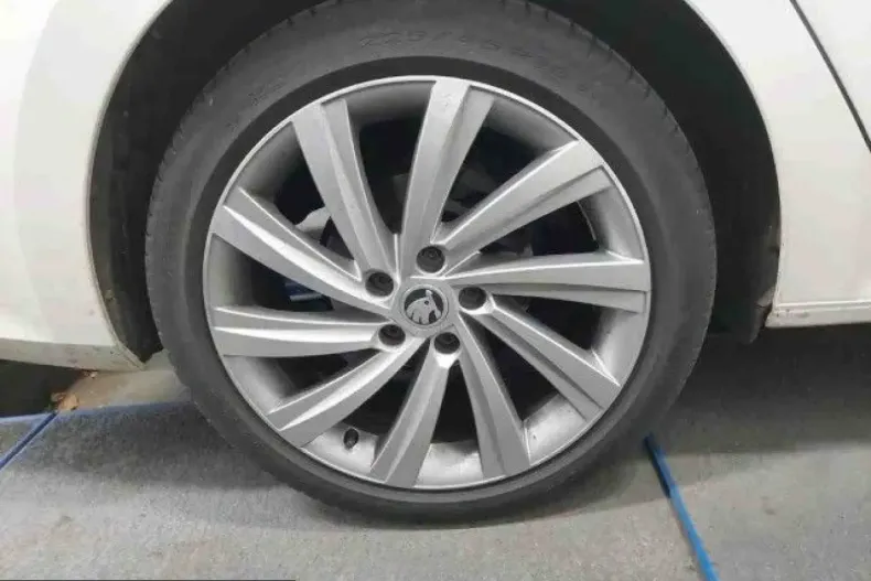 Skoda Octavia din 2023 cu 42.900 km - oferta SKO199332 - foto 12