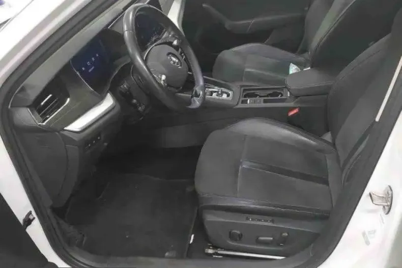 Skoda Octavia din 2023 cu 42.900 km - oferta SKO199332 - foto 19