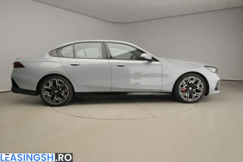 BMW 520 (Seria 5) din 2025 cu 27.000 km - oferta BMW199342 - foto 4