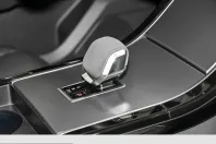 Land Rover Range Rover Velar din 2024 cu 32.271 km - oferta LAN199343 - foto 8