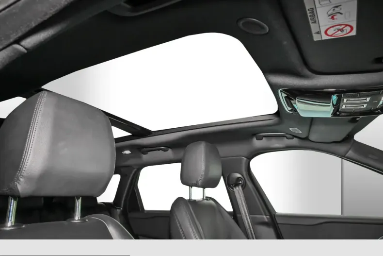 Land Rover Range Rover Velar din 2024 cu 32.271 km - oferta LAN199343 - foto 10