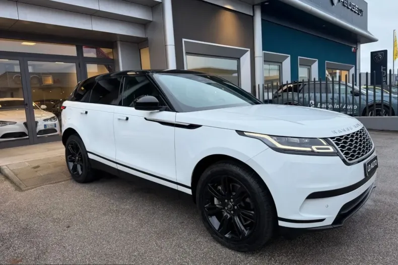 Land Rover Range Rover Velar din 2023 cu 42.773 km - oferta LAN199345 - foto 2