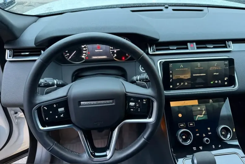 Land Rover Range Rover Velar din 2023 cu 42.773 km - oferta LAN199345 - foto 9