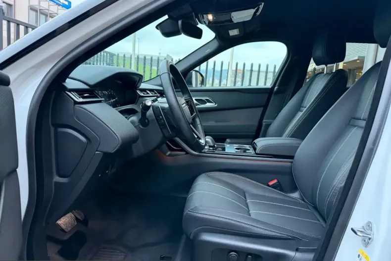 Land Rover Range Rover Velar din 2023 cu 42.773 km - oferta LAN199345 - foto 13