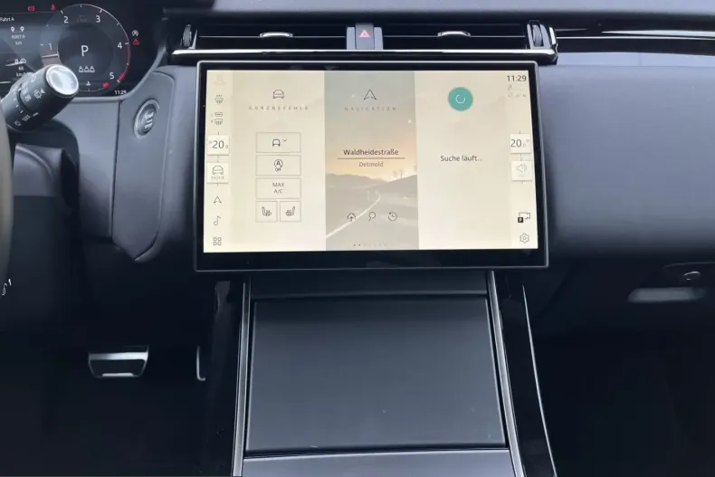 Land Rover Range Rover Velar din 2024 cu 18.000 km - oferta LAN199348 - foto 10