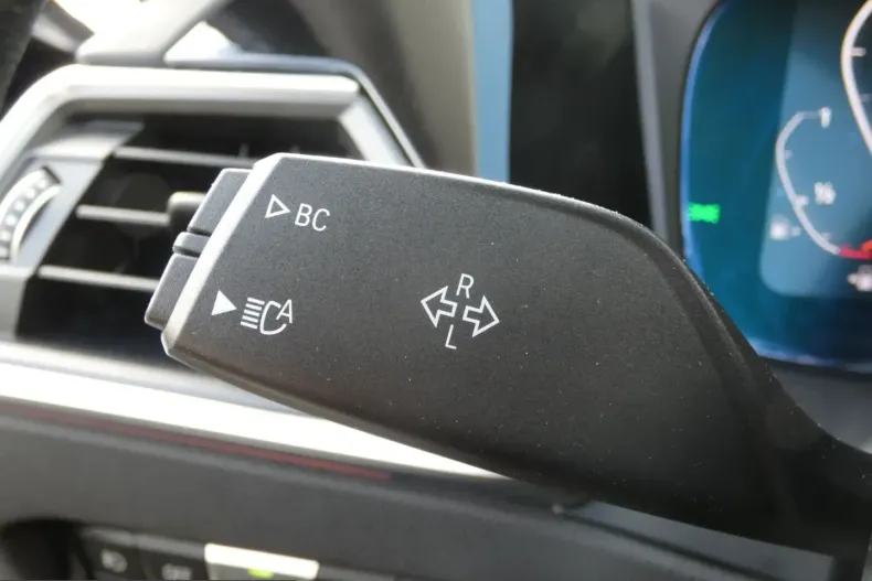 BMW 320 (Seria 3) din 2021 cu 100.397 km - oferta BMW199350 - foto 15