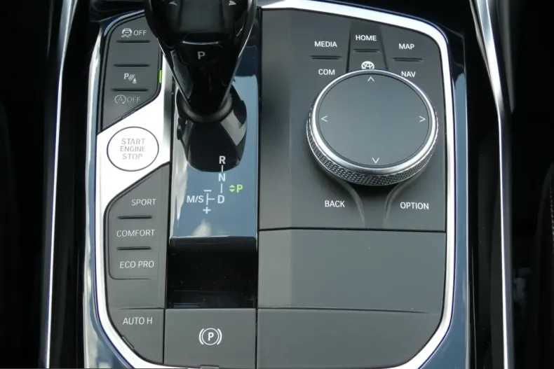 BMW 320 (Seria 3) din 2021 cu 100.397 km - oferta BMW199350 - foto 23