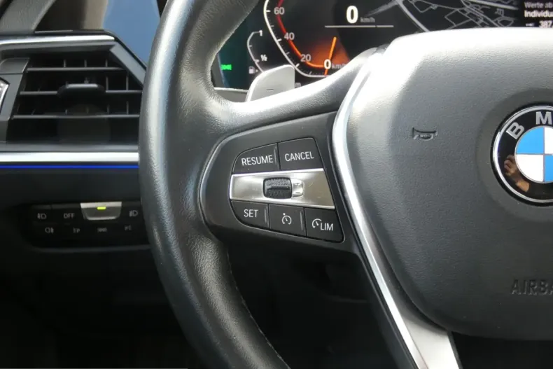 BMW 320 (Seria 3) din 2021 cu 100.397 km - oferta BMW199350 - foto 26